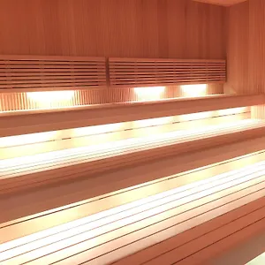 Capsule - Caters To Men 2* Ōsaka